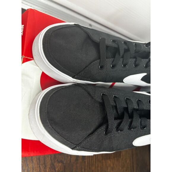 Nike Charge Sneaker - Men's - Picture 5 of 10